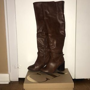 Over the knee Brown Boots 👢👢